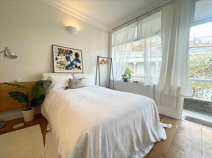 Studio Flat, Danbury Street, N1