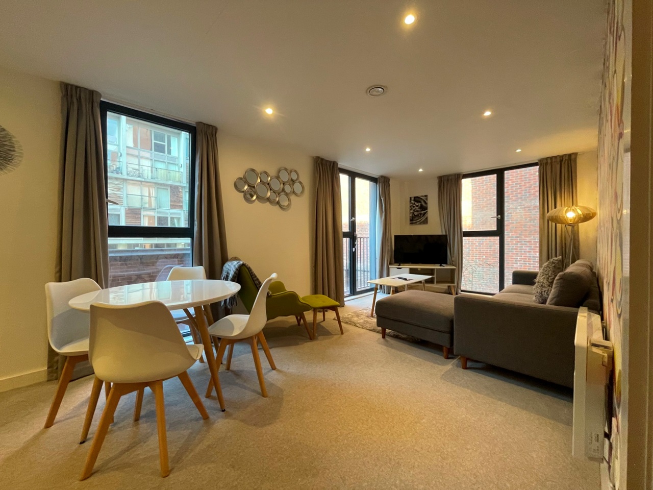 1 Bed Flat, Lydia Ann Street, L1, N1 7GU