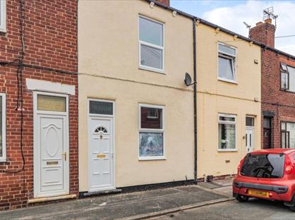 2 Bed Terraced House, Featherstone, WF7