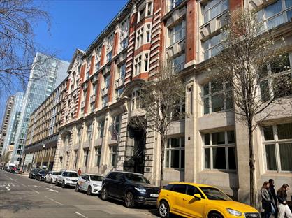 2 Bed Penthouse, Sterling Mansions, E1