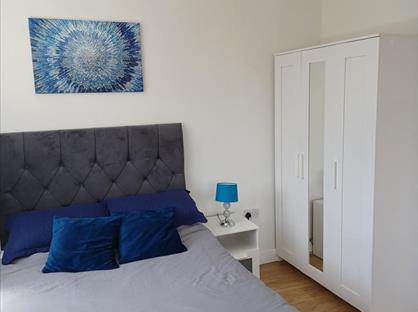 1 Bed Flat, Trinity Point, ST1