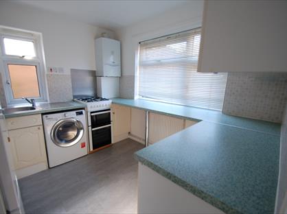 2 Bed Flat, Belgrave Close, N14