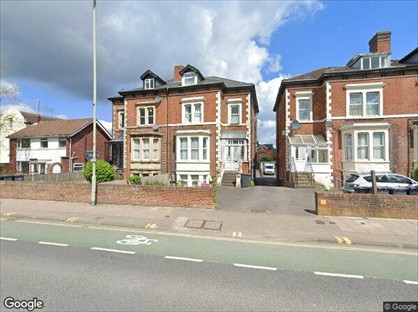 Studio Flat, London Road, GL1