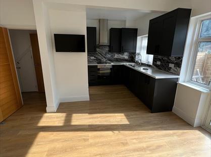 1 Bed Flat, London, IG6
