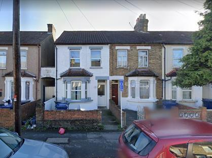 Studio Flat, Hartington Road, UB2