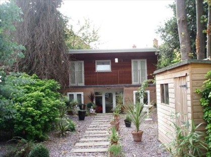 1 Bed Detached House, Goldhawk Road, W12