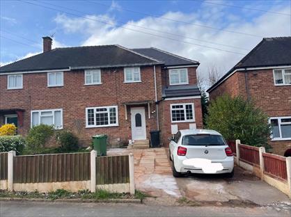 3 Bed Semi-Detached House, Queensway, DY9