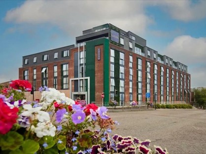 Studio Flat, Craven House, SK11