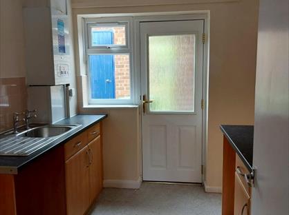 3 Bed Semi-Detached House, Berwyn View, SY12