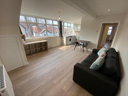 1 Bed Flat, Balbec Avenue, LS6