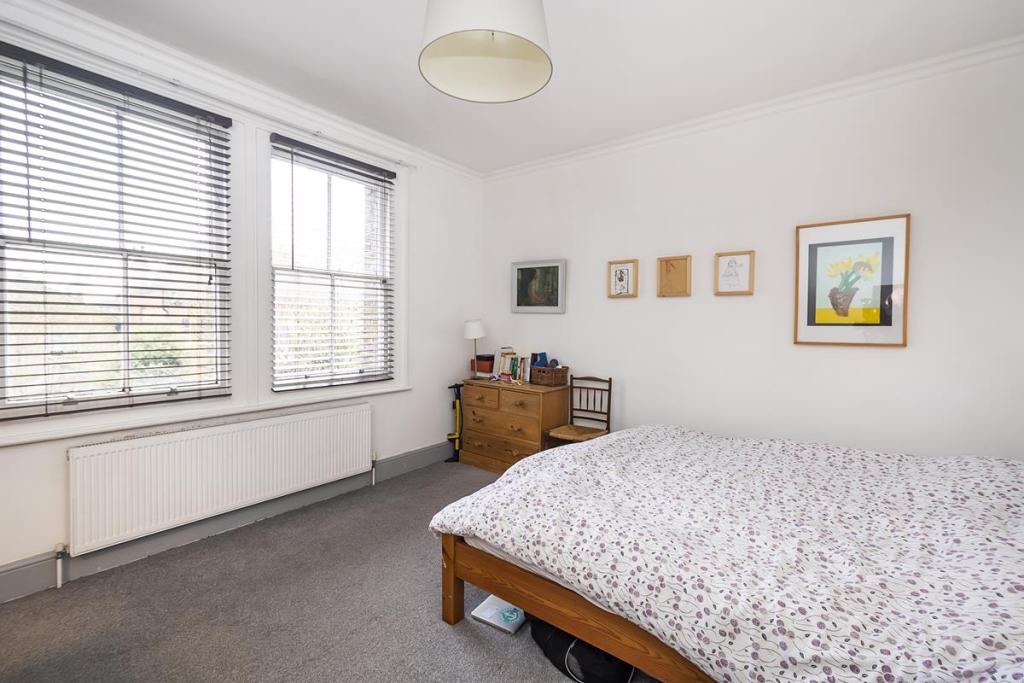 Surbiton 2 Bed Flat, Cadogan Road, KT6 To Rent Now for £1,750.00 p/m