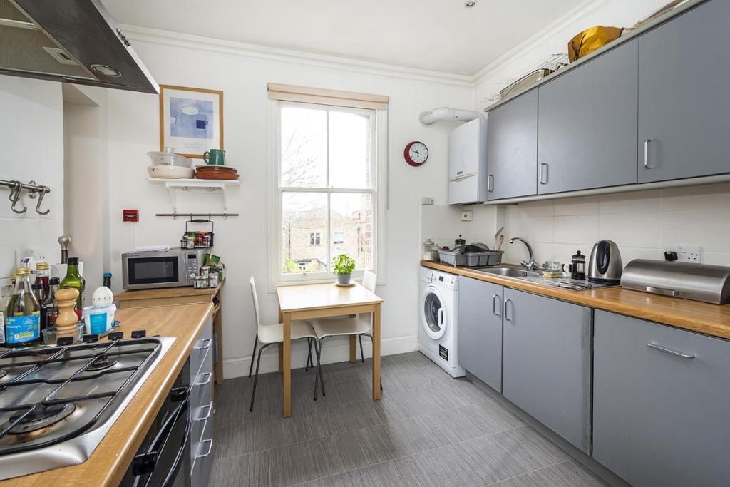 Surbiton 2 Bed Flat, Cadogan Road, KT6 To Rent Now for £1,750.00 p/m