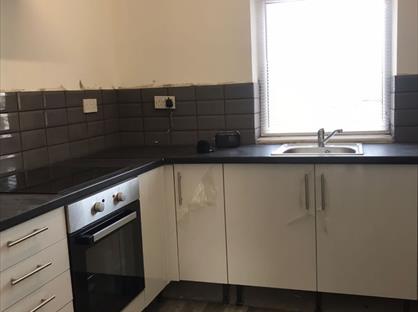 1 Bed Flat, Manchester, M26