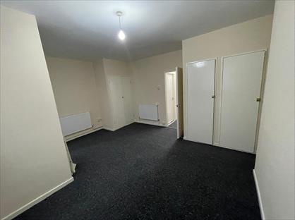 Studio Flat, Donne House, E14