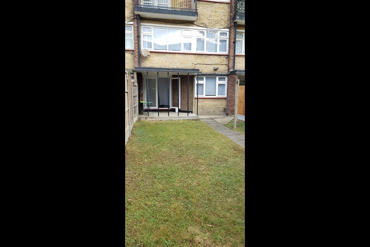Tilbury Essex Rm18 7Ps 3 Bed Terraced House, Wellington Road, RM18