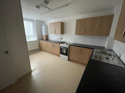 3 Bed Flat, Teviot, E14