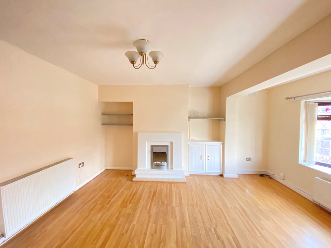 3 Bed Terraced House, Leybourne Drive, NG5, N1 7GU