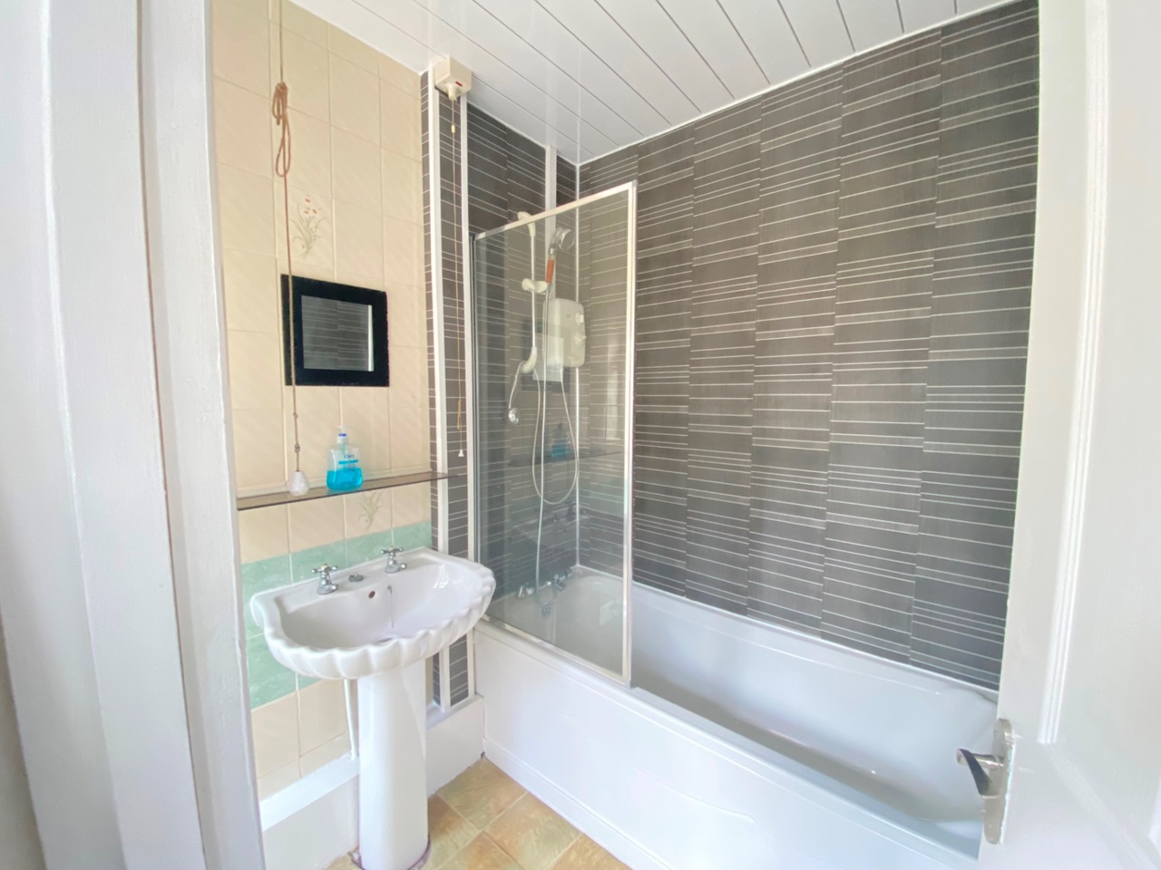 Additional image 6 of 3 Bed Terraced House, Leybourne Drive, NG5, N1 7GU