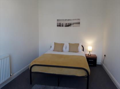 Room in a Shared Flat, Queen Street, DN22