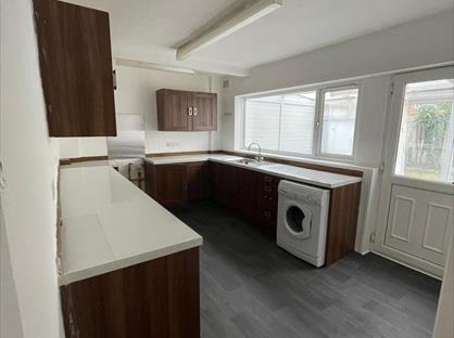 3 Bed End Terrace, Leyton Grove, B44