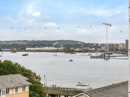 Room in a Shared Flat, Susan Constant Court, E14