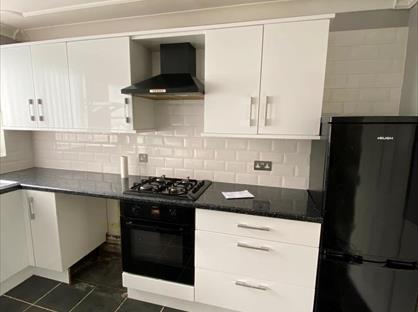 3 Bed Terraced House, Cremorne Hey, L28