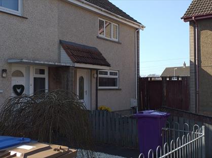 2 Bed End Terrace, Bilby Terrace, KA12