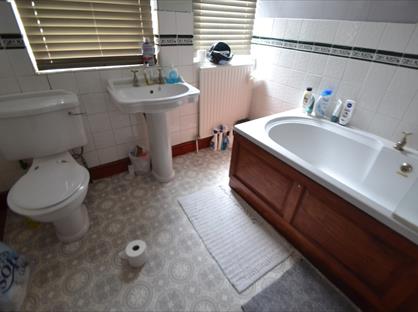 8 Bed Semi-Detached House, Cranbrook Road, BS6