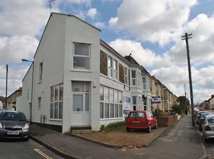 Bedsit, Lodge Causeway, BS16