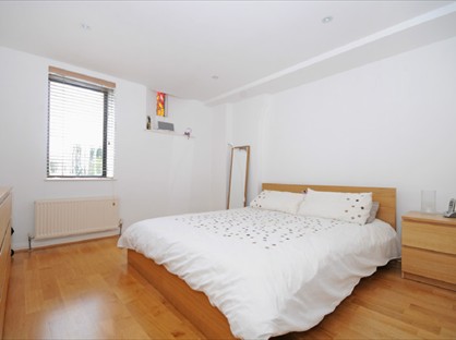 2 Bed Flat, St Aidans Road, W13