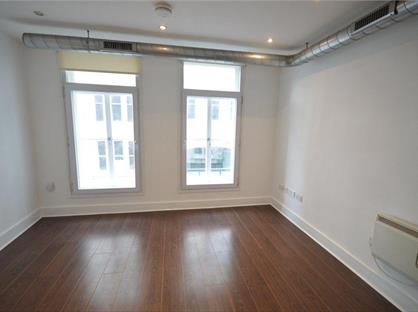 2 Bed Flat, The Guildhall Tavern, CF10