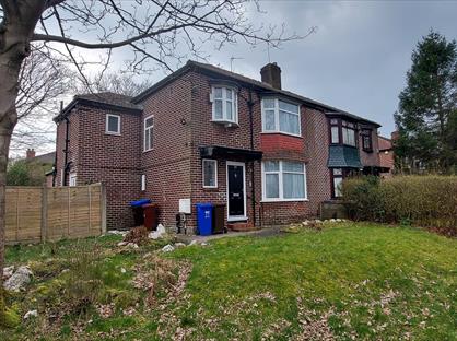 4 Bed Detached House, Brooklands Road, M8