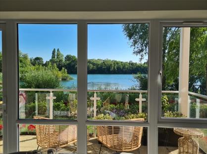 2 Bed Flat, Walters Close, ME6