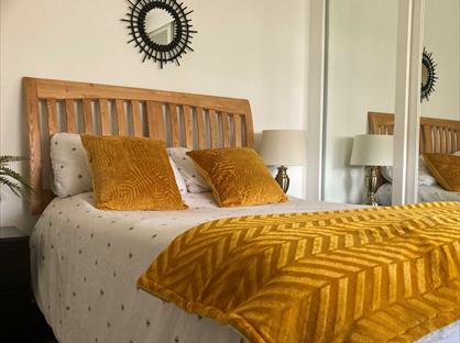 1 Bed Flat, Whiteshot Way, CB10