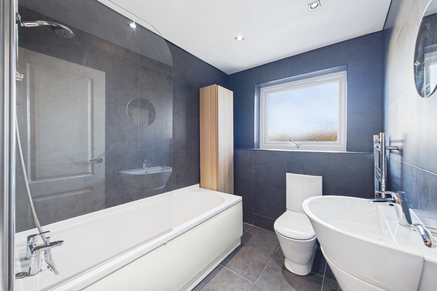 Additional image 7 of 2 Bed Flat, Brinkburn Vale Road, S17, N1 7GU