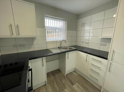 1 Bed Flat, Crescent Street, HU16