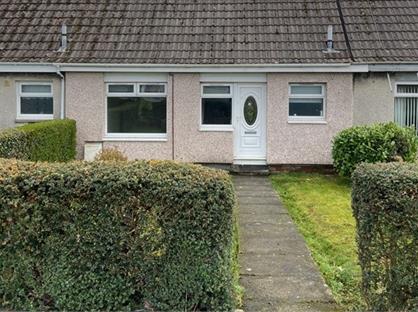 3 Bed Terraced House, Hawthorn Court, KA13