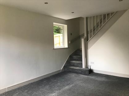 2 Bed Semi-Detached House, Castlegate Drive, BD10