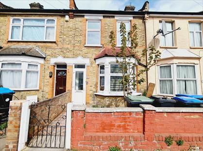5 Bed Terraced House, Clarence Road, EN3