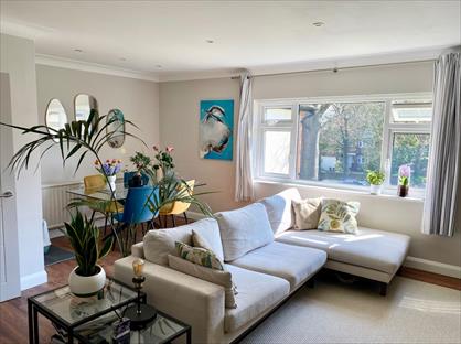 2 Bed Flat, Westgate Road, BR3