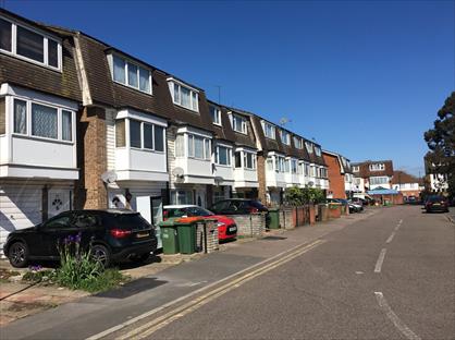 Room in a Shared House, Atkinson Road, E16