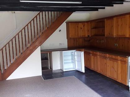 2 Bed Flat, Priory House, PL15