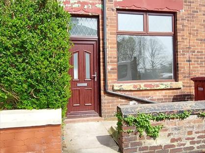 2 Bed Terraced House, Second Avenue, BL1