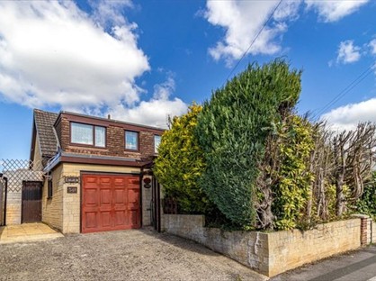 3 Bed Detached House, Dores Road, SN2