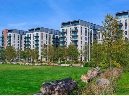2 Bed Flat, Arber House, UB1