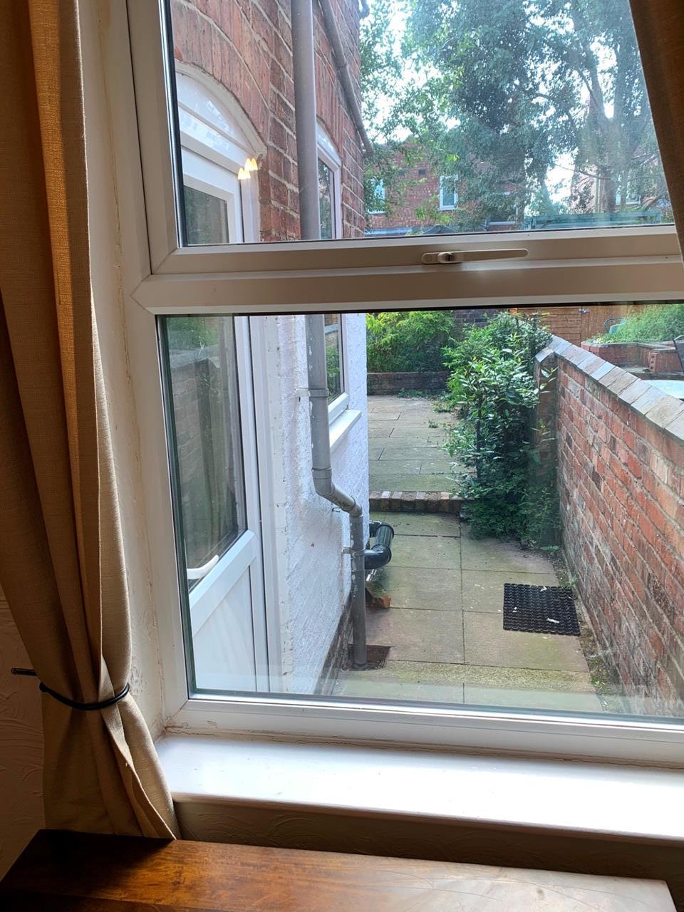 Additional image 5 of Studio Flat, Leman Street, DE22, N1 7GU