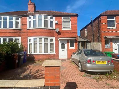 3 Bed Semi-Detached House, Parrs Wood Road, M20