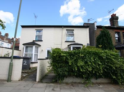 Room in a Shared House, Finchley Park, N12