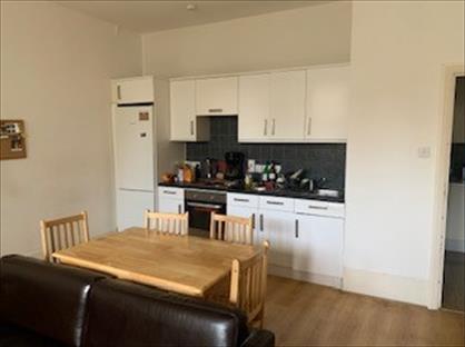 2 Bed Flat, Carlton Drive, SW15