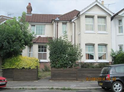 Room in a Shared House, Newlands Avenue, SO15